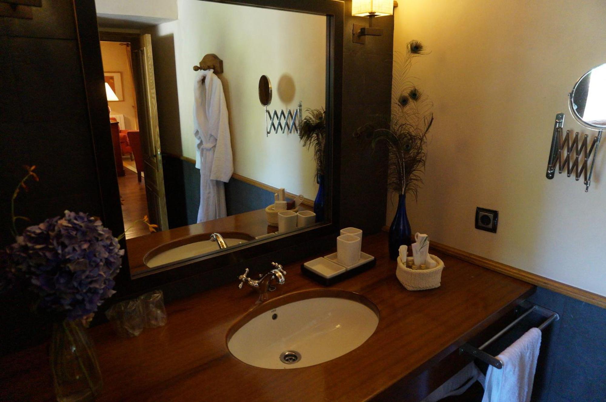Hotel Rural Palacio De Prelo (Adults Only) Boal Room photo
